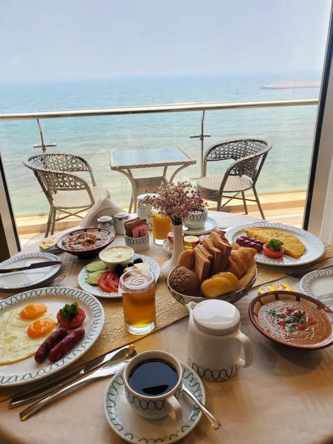 Al Kout Beach Hotel Kuwait City Екстер'єр фото