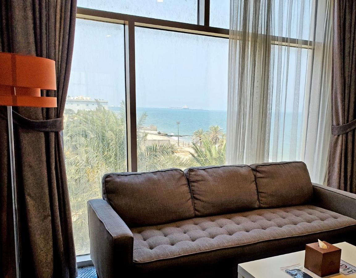 Al Kout Beach Hotel Kuwait City Екстер'єр фото