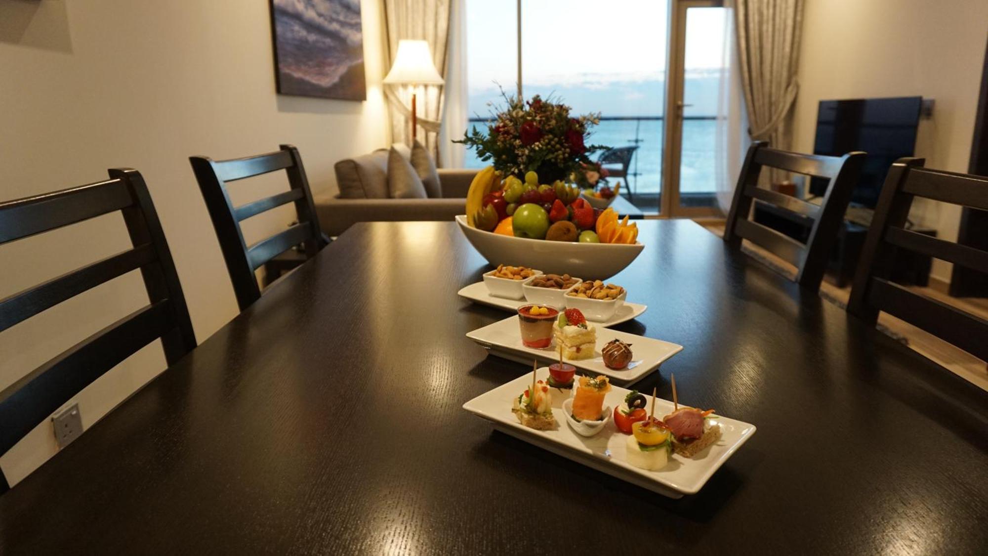 Al Kout Beach Hotel Kuwait City Екстер'єр фото