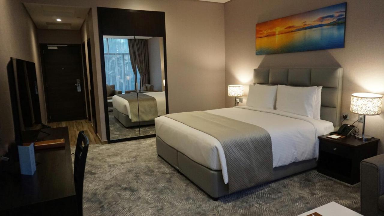 Al Kout Beach Hotel Kuwait City Екстер'єр фото