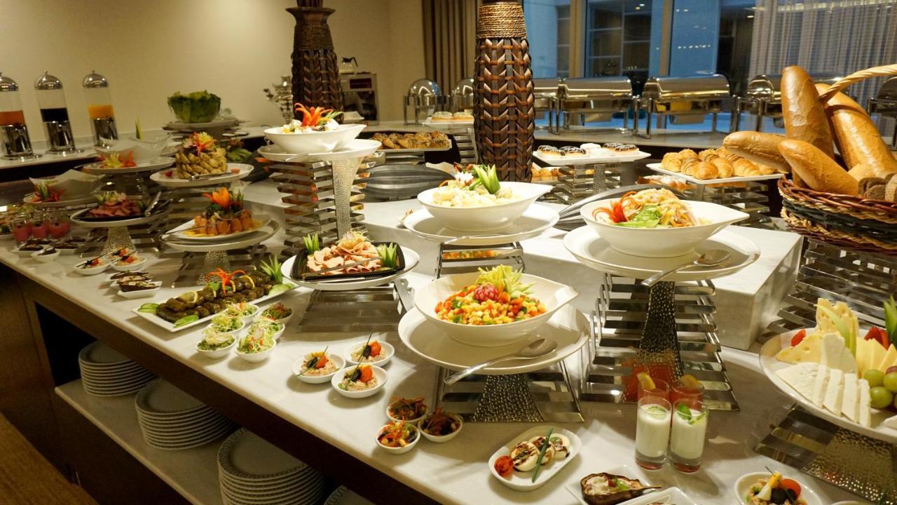 Al Kout Beach Hotel Kuwait City Екстер'єр фото