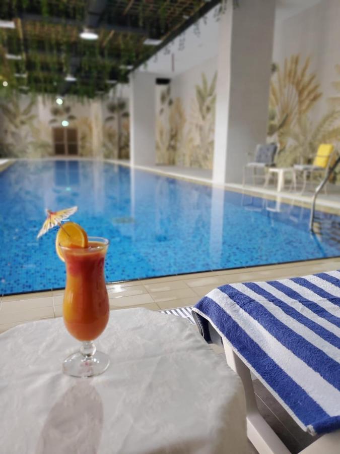 Al Kout Beach Hotel Kuwait City Екстер'єр фото